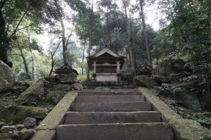 石上神社1